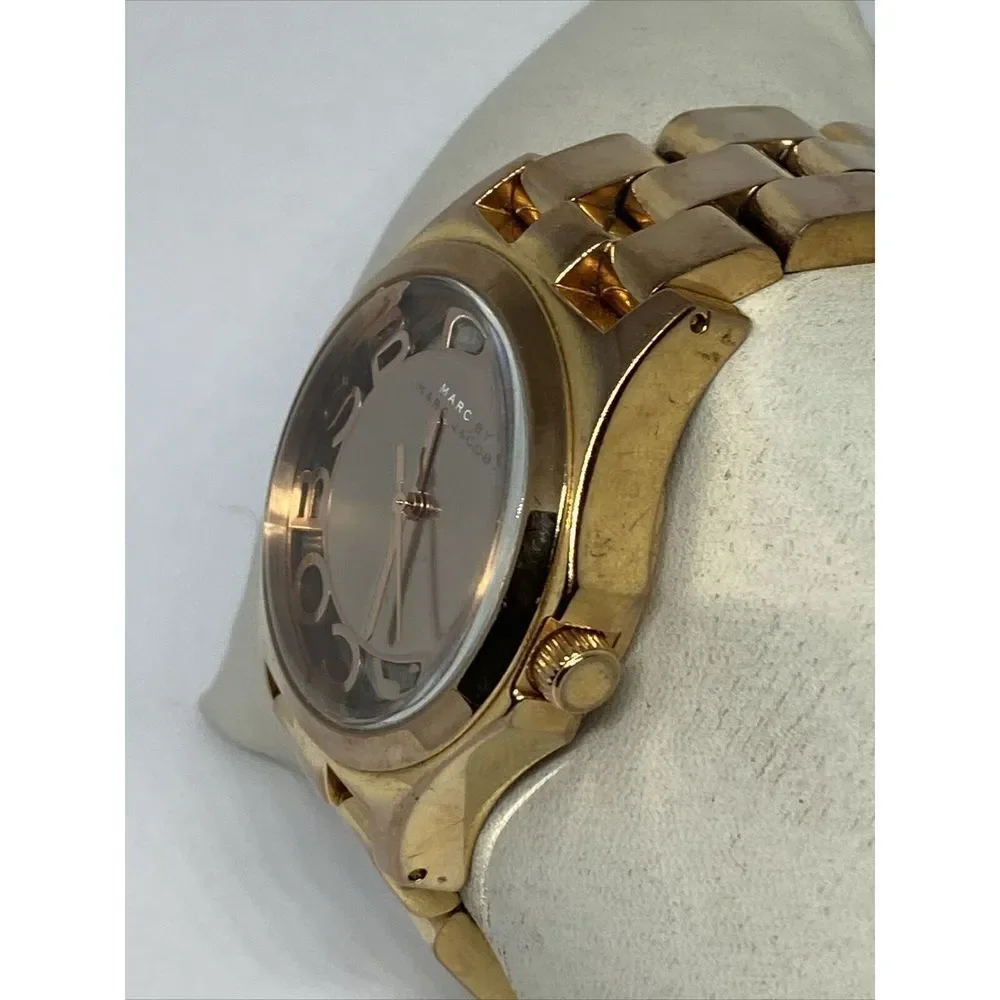 Marc Jacobs MBM3207 Women's Gold Stainless Steel Analog Dial Qartz Watch KS582